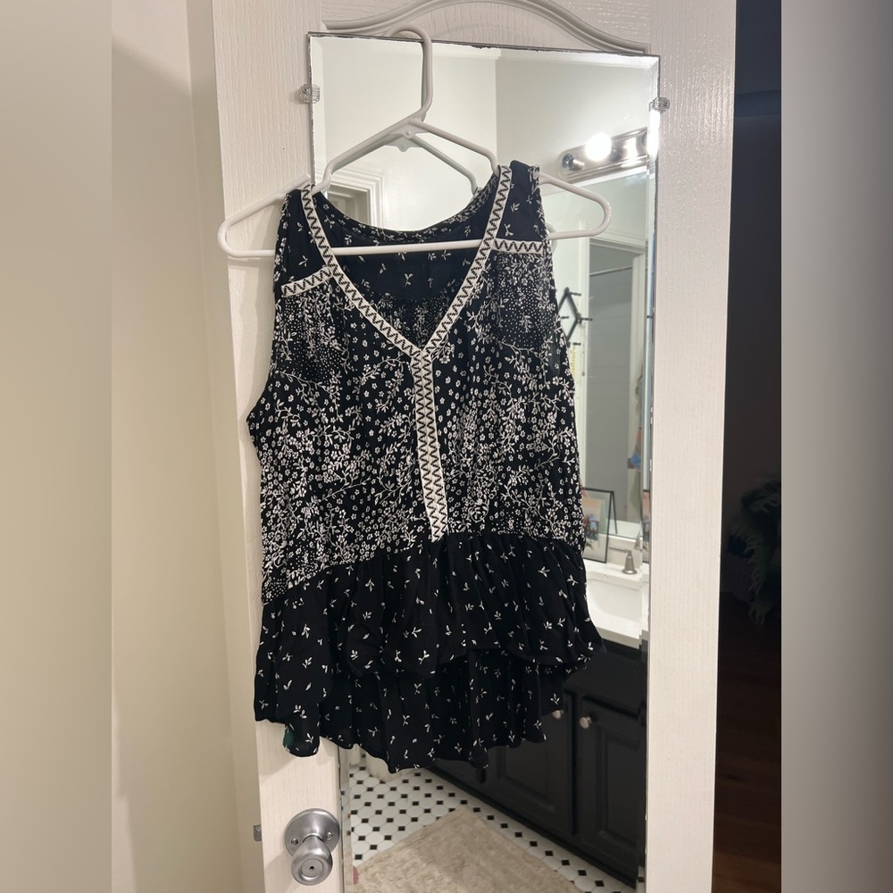 Black with White Flowers Tank Top